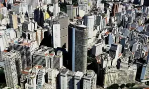 prédios em São Paulo simbolizando o aumento de IGPM em outubro de 2025